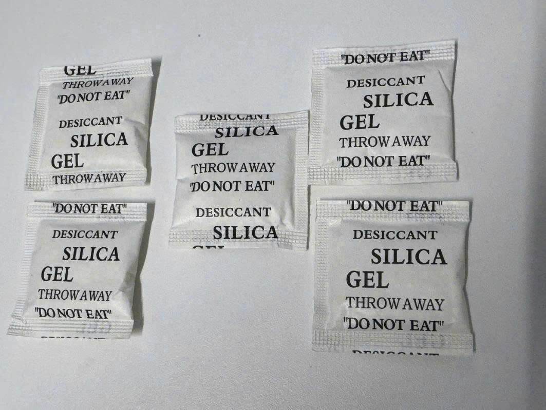 Hạt hút ẩm Silica Gel